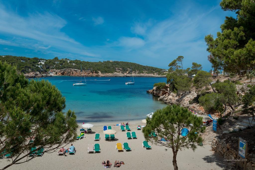Flats Friends Apartamentos Es Puet Blanc Portinatx Luaran gambar
